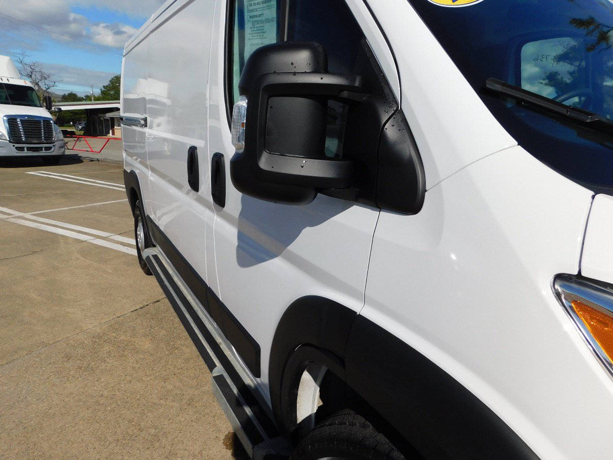 Used 2025 RAM ProMaster 2500 w/ U-Haul Equipment Group FWD image 7