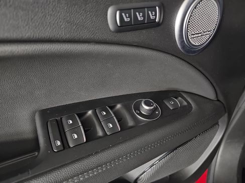 Used 2024 Alfa Romeo Stelvio Veloce AWD/4WD image 28
