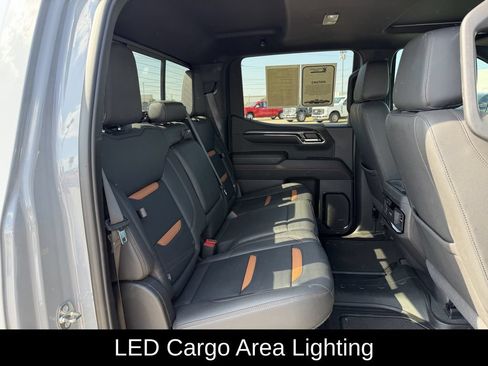 Used 2024 GMC Sierra 1500 AT4 w/ Technology Package AWD/4WD image 36