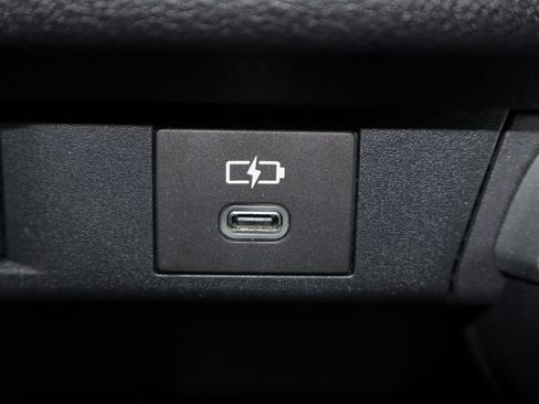 Used 2025 Toyota Grand Highlander AWD Hybrid image 27