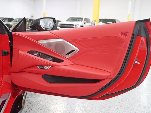 Used 2023 Chevrolet Corvette Z06 RWD image 36