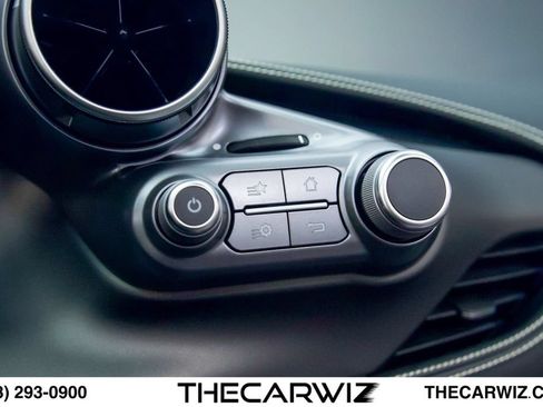 Used 2022 Ferrari F8 Tributo RWD image 78