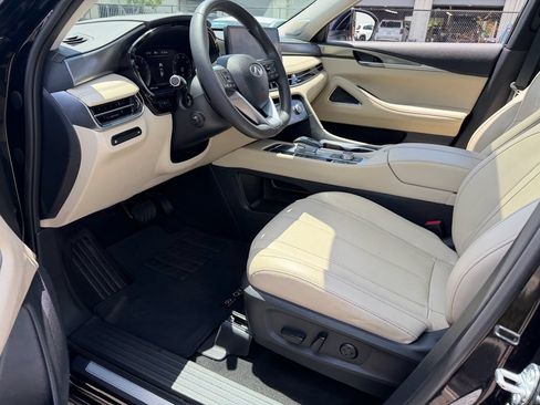 Used 2023 INFINITI QX60 Luxe w/ Performance Audio Package FWD image 11