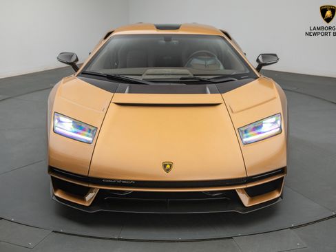 Used 2022 Lamborghini Aventador Countach image 9