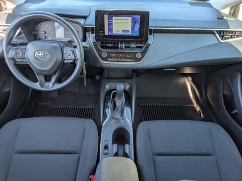 Used 2024 Toyota Corolla LE image 4