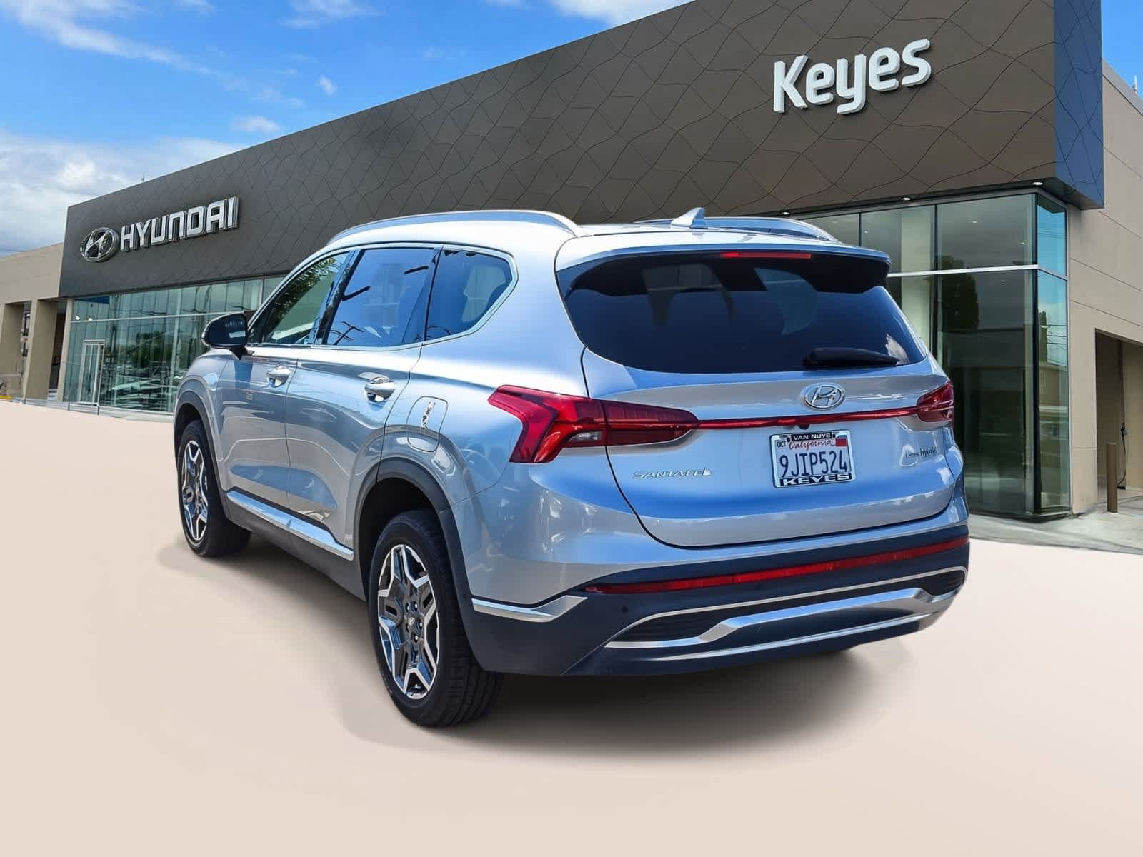 Used 2023 Hyundai Santa Fe Limited w/ Cargo Package AWD/4WD image 7