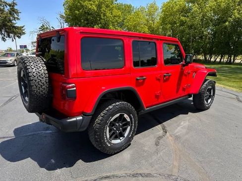 Used 2021 Jeep Wrangler Unlimited Rubicon AWD/4WD image 5