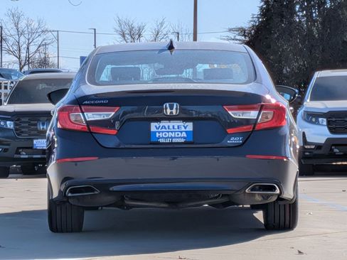 Certified 2020 Honda Accord Touring image 7