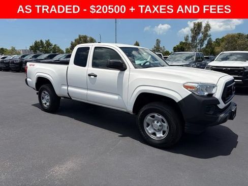 Used 2021 Toyota Tacoma SR AWD/4WD image 1