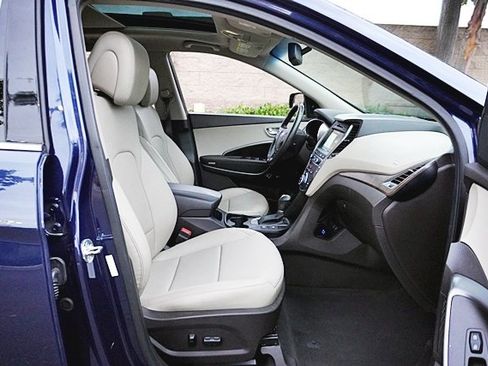 Used 2018 Hyundai Santa Fe Sport image 11