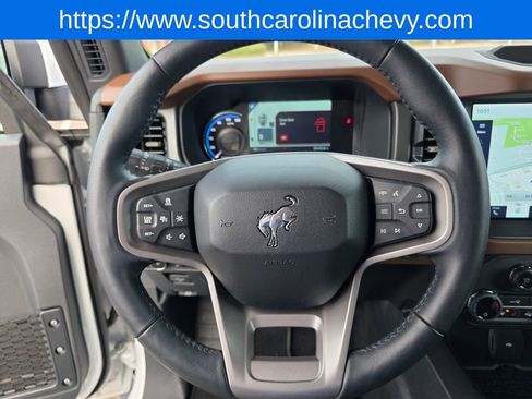 Used 2024 Ford Bronco Outer Banks image 23
