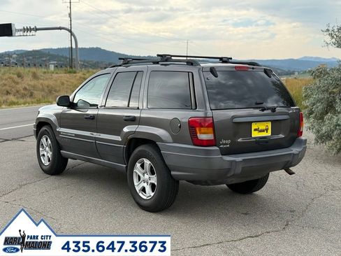 Used 2004 Jeep Grand Cherokee Laredo w/ Convenience Group AWD/4WD image 3