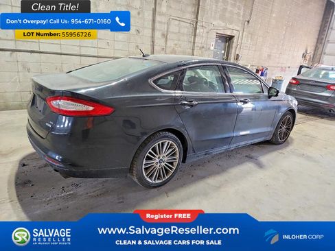 Used 2015 Ford Fusion SE w/ Equipment Group 202A FWD image 4