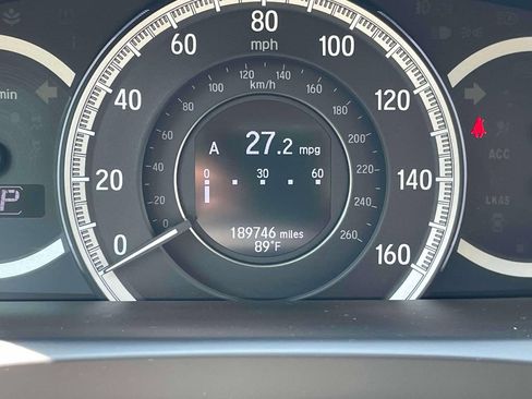 Used 2016 Honda Accord Touring image 27