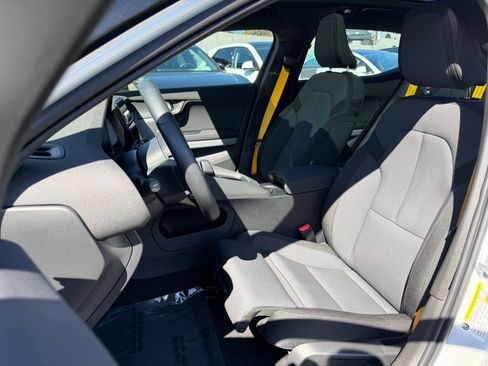 Used 2022 Polestar Polestar 2 w/ Performance Package image 17