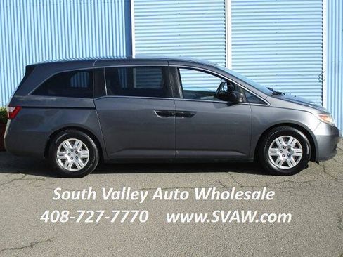 Used 2012 Honda Odyssey LX image 5