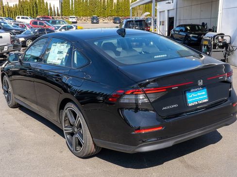 New 2026 Honda Accord SE image 8