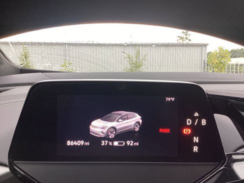 Used 2023 Volkswagen ID.4 Pro S image 8