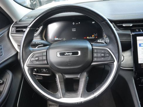 Used 2021 Jeep Grand Cherokee L Limited image 45