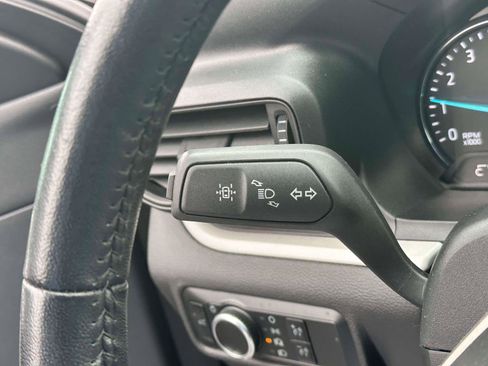 Used 2023 Ford Explorer XLT image 23