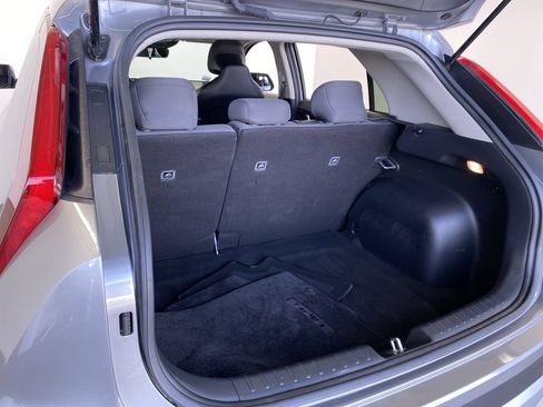 Certified 2025 Kia Niro LX FWD image 15