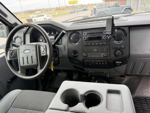 Used 2012 Ford F450 XL w/ XL Value Pkg image 7