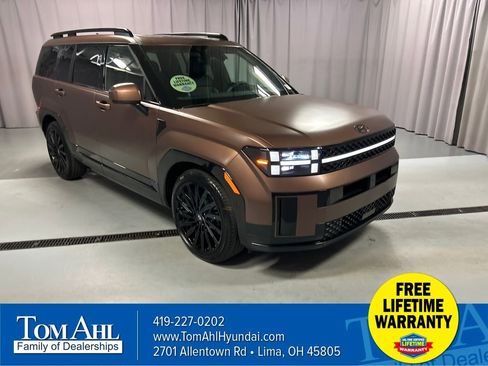 Used 2025 Hyundai Santa Fe Calligraphy image 1