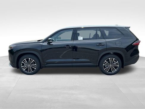 New 2026 Toyota Grand Highlander AWD Hybrid image 2