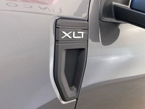 New 2025 Ford Maverick XLT image 13