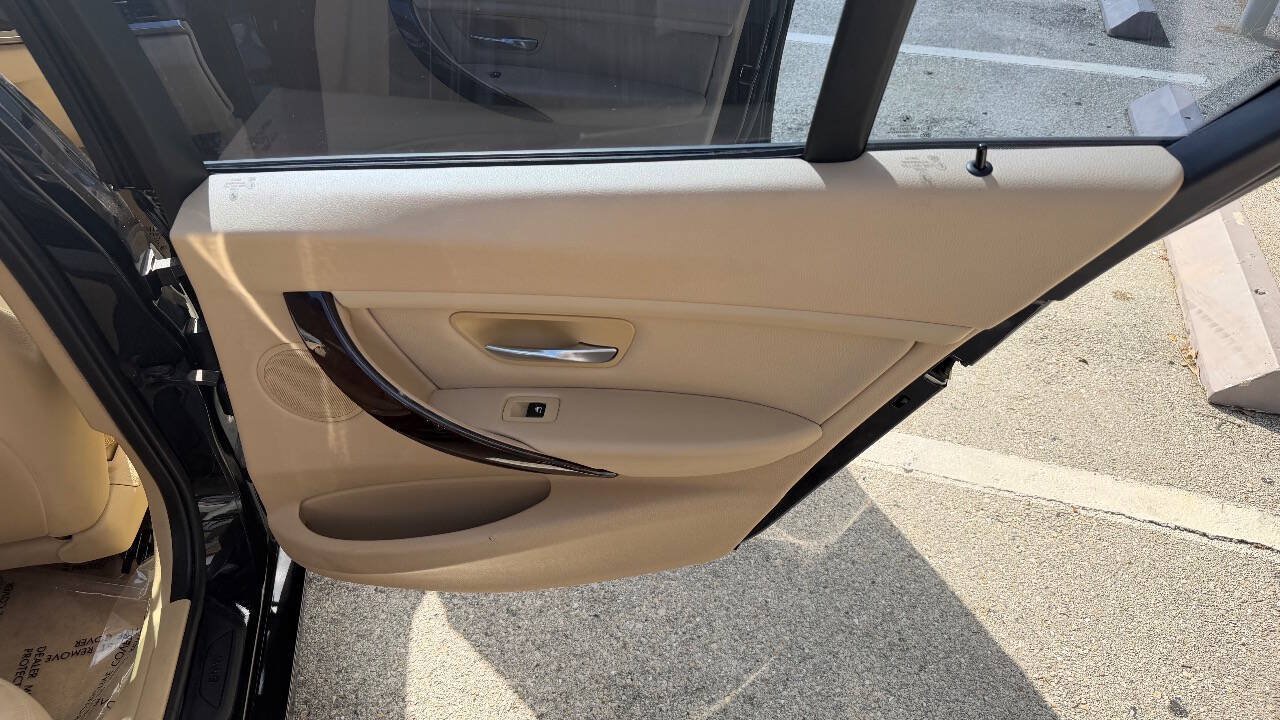 Used 2014 BMW 328i Sedan RWD image 19