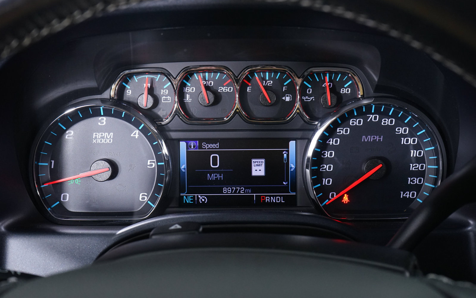 Used 2018 Chevrolet Silverado 1500 LTZ AWD/4WD image 19