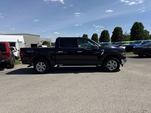 Used 2025 Ford F150 XLT w/ Equipment Group 301A Standard AWD/4WD image 4