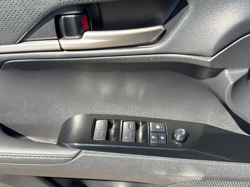 Used 2025 Toyota Camry XSE FWD image 24