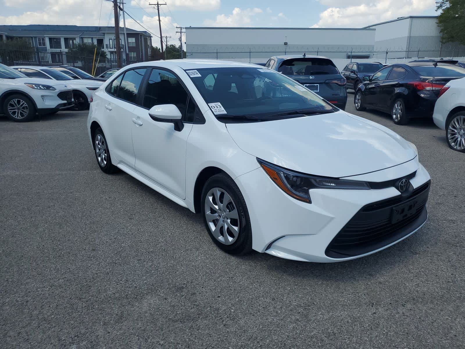 Used 2026 Toyota Corolla LE FWD image 9