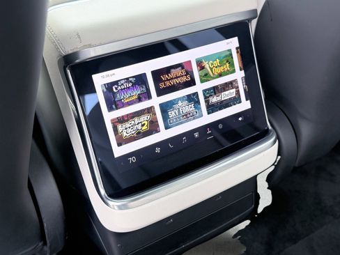 Used 2023 Tesla Model X AWD/4WD image 69