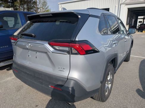 Used 2024 Toyota RAV4 XLE image 9