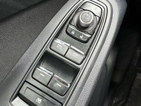 Used 2023 Subaru Ascent Premium w/ Convenience Package image 16