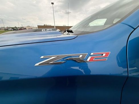 Certified 2022 Chevrolet Silverado 1500 ZR2 w/ Technology Package AWD/4WD image 33