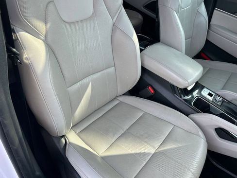Used 2021 Kia Telluride EX w/ EX Premium Package AWD/4WD image 27
