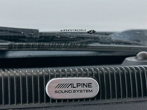 Used 2018 RAM 1500 Limited image 19