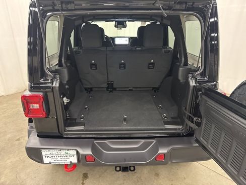 New 2026 Jeep Wrangler Rubicon image 24