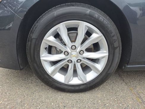 Used 2021 Chevrolet Malibu LT FWD image 26