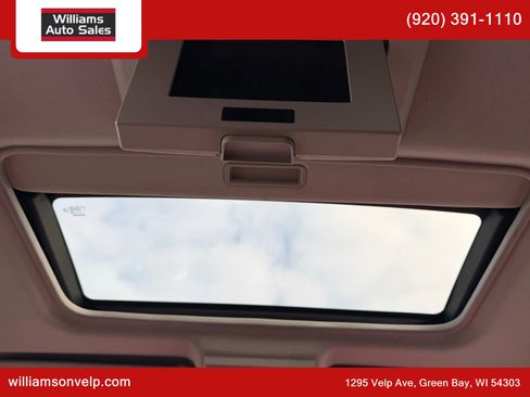 Used 2004 Nissan Quest SE w/ (SEA) Seat Pkg image 2