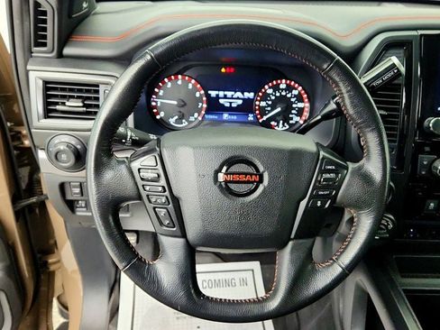 Used 2022 Nissan Titan PRO-4X AWD/4WD image 13
