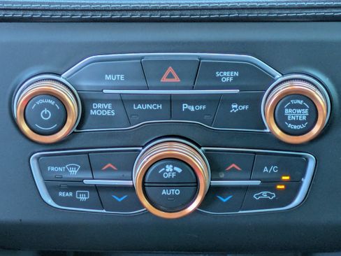 Used 2021 Dodge Charger Scat Pack w/ Plus Group RWD image 15