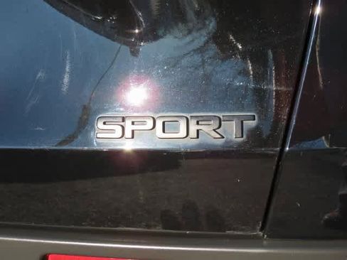 Certified 2023 Honda HR-V Sport image 8