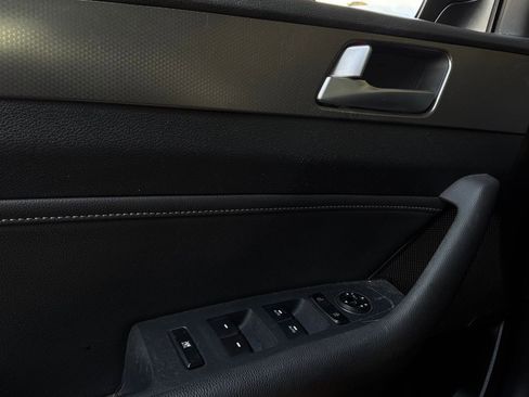 Used 2016 Hyundai Sonata Sport 2.0T image 21