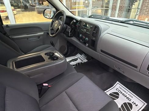 Used 2013 Chevrolet Silverado 1500 W/T image 15