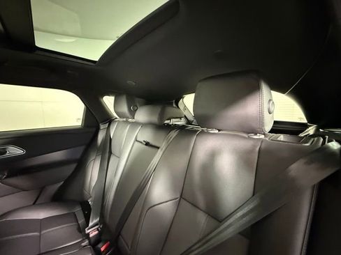 New 2026 Land Rover Range Rover Velar Dynamic SE image 26
