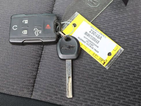 Used 2021 Chevrolet Silverado 1500 Custom image 31